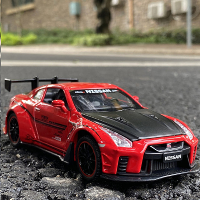 NISSAN GTR